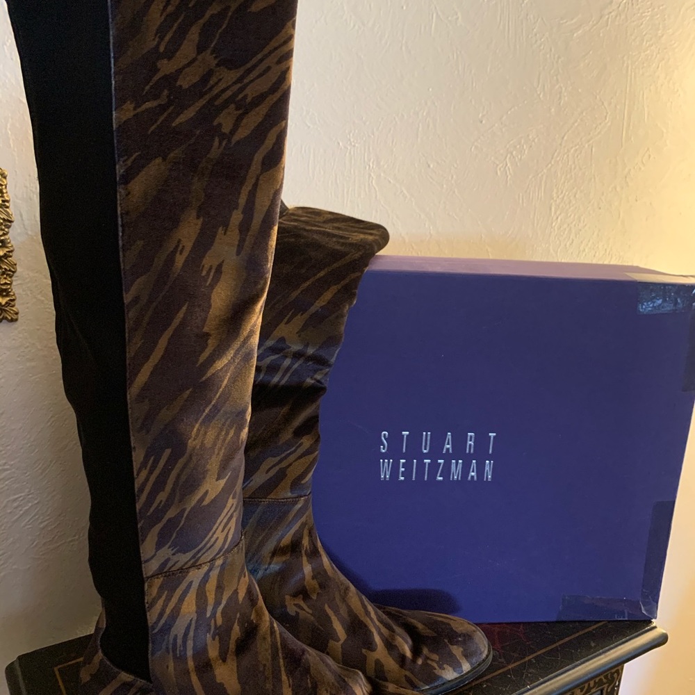 Stuart Weitzman Tiger Stretch Boot -Size 7 M - image 2